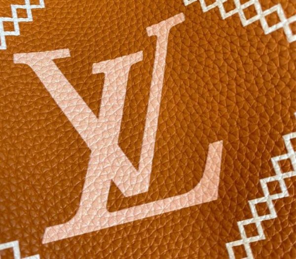 Replica Louis Vuitton Spring 2022 Monogram Empreinte NeoNoe MM Bag In Arizona Brown - Image 7
