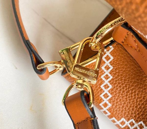 Replica Louis Vuitton Spring 2022 Monogram Empreinte NeoNoe MM Bag In Arizona Brown - Image 9