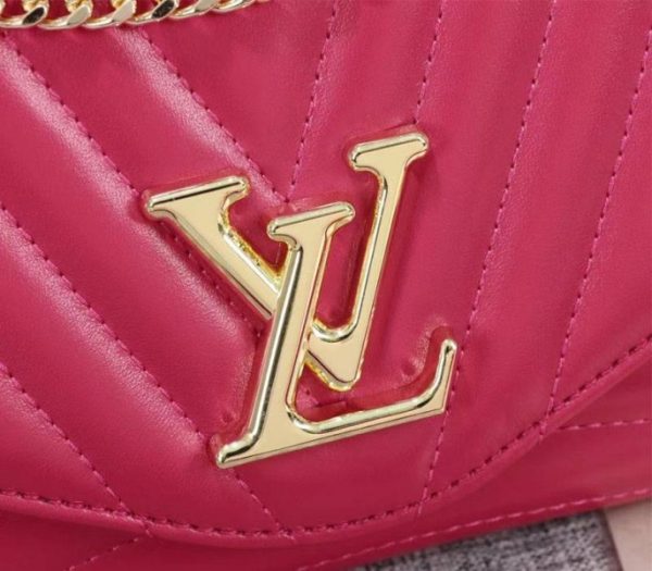 Replica Louis Vuitton New Wave Chain Bag In Agathe Pink - Image 8
