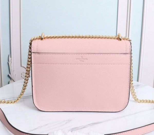 Replica Louis Vuitton Lockme Chain PM Bag In Pink - Image 3