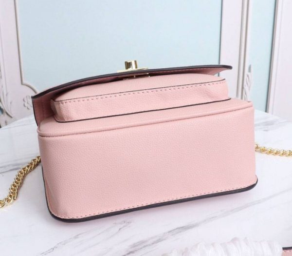Replica Louis Vuitton Lockme Chain PM Bag In Pink - Image 4