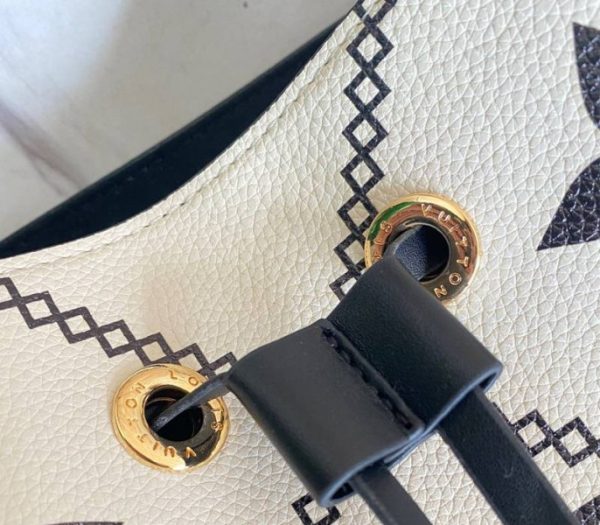 Replica Louis Vuitton Spring 2022 Monogram Empreinte NeoNoe MM Bag In Cream - Image 6