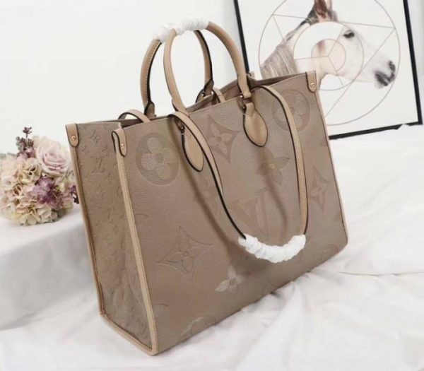 Replica Louis Vuitton Monogram Empreinte Giant Onthego GM Tote In Beige - Image 2
