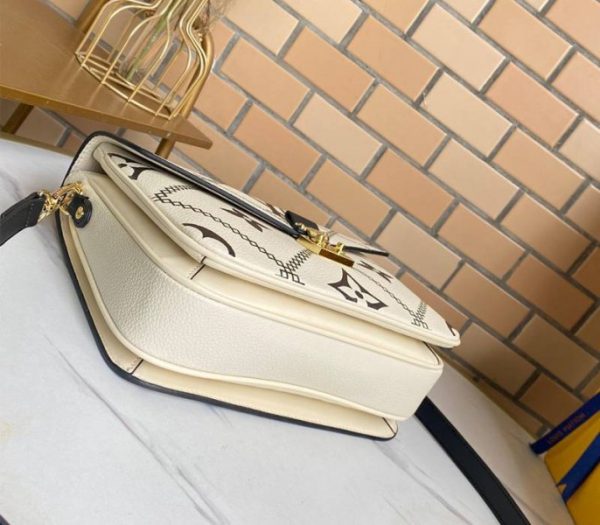Replica Louis Vuitton Spring 2022 Monogram Empreinte Pochette Metis Handbag In Cream - Image 4