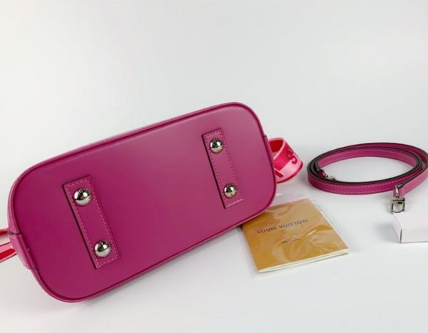 Replica Louis Vuitton Epi Leather Alma BB Handbag In Pondichery Pink With Jacquard Strap - Image 5
