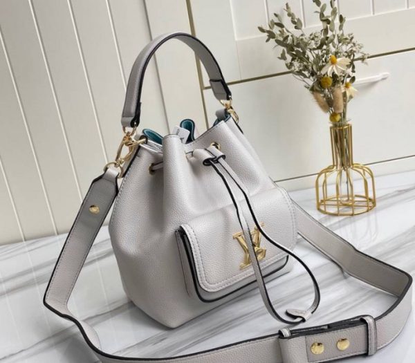 Replica Louis Vuitton Lockme Bucket Bag In Greige - Image 2