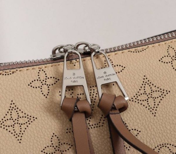 Replica Louis Vuitton Mahina Beaubourg MM Hobo In Beige - Image 7