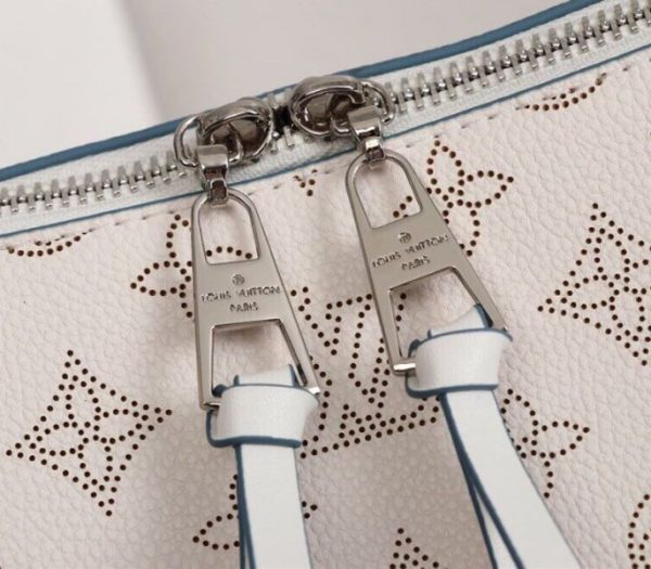 Replica Louis Vuitton Mahina Beaubourg MM Hobo In Off White - Image 7