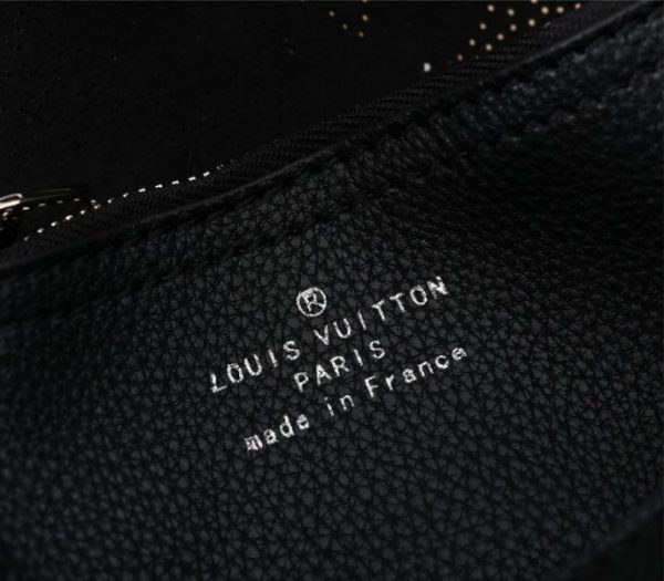 Replica Louis Vuitton Mahina Carmel Hobo In Black - Image 6