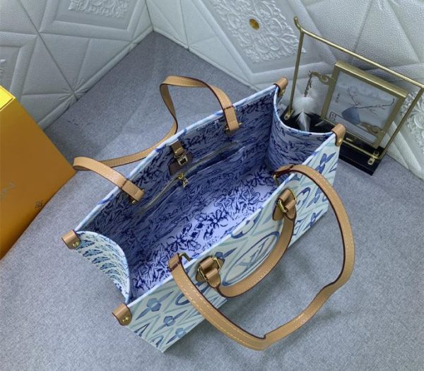 Replica Louis Vuitton LV By The Pool Monogram Tiles Canvas Onthego MM Tote In Lagoon Blue - Image 8