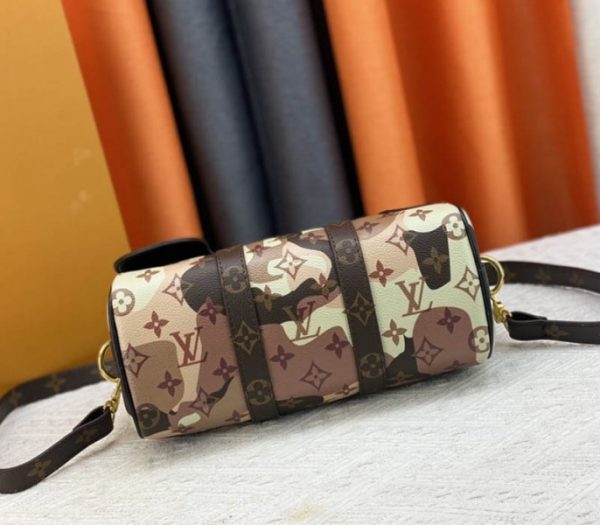 Replica Louis Vuitton J Hope X Keepall Bandouliere 25 Brown Travel Bag In Two Eyes Patches - Image 4