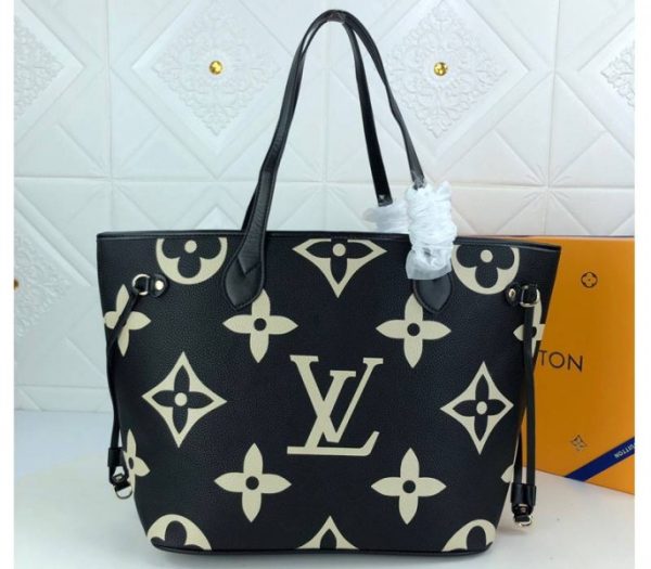 Replica Louis Vuitton Neverfull MM Tote In Black