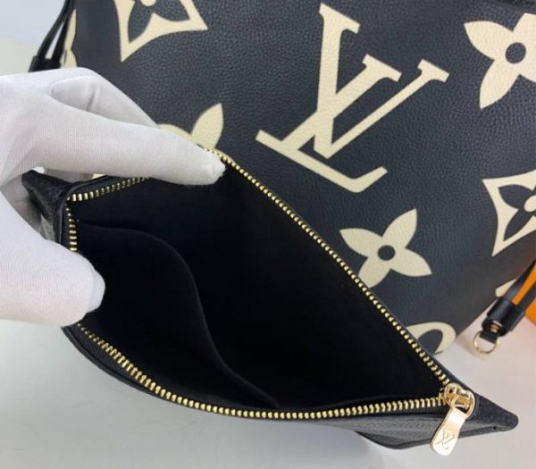 Replica Louis Vuitton Neverfull MM Tote In Black - Image 7