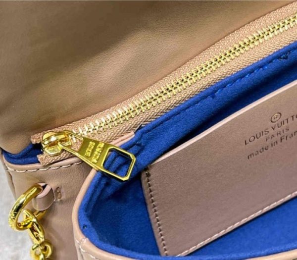 Replica Louis Vuitton Coussin Pochette In Camel - Image 8