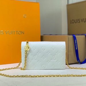 Replica Louis Vuitton Coussin Pochette In Cream