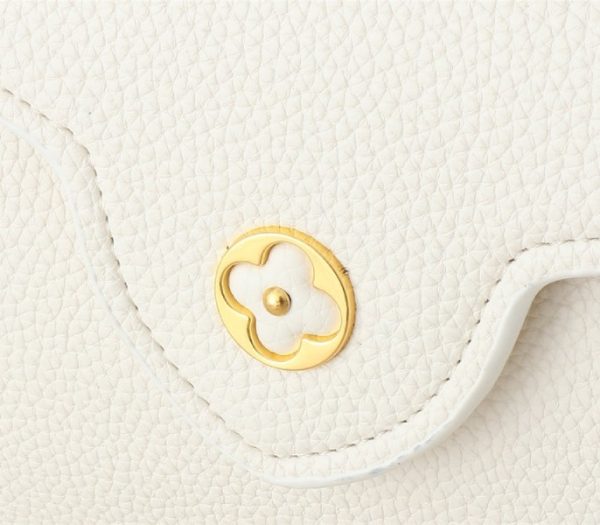 Replica Louis Vuitton Capucines Mini Capucines Handbag In Quartz White - Image 5