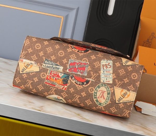 Replica Louis Vuitton Flight Mode Onthego Voyage - Image 4