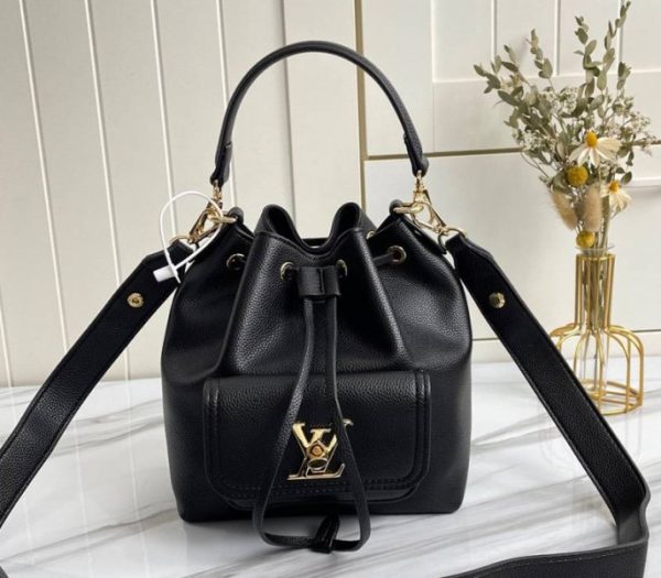 Replica Louis Vuitton Lockme Bucket Bag In Black