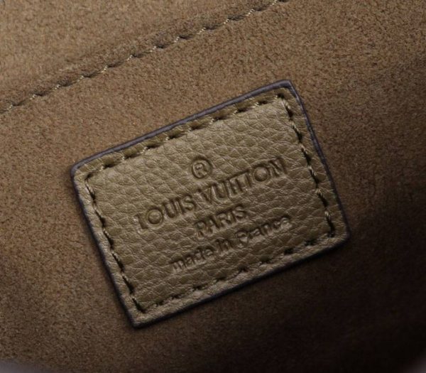 Replica Louis Vuitton Lockme Chain PM Bag In Khaki - Image 6