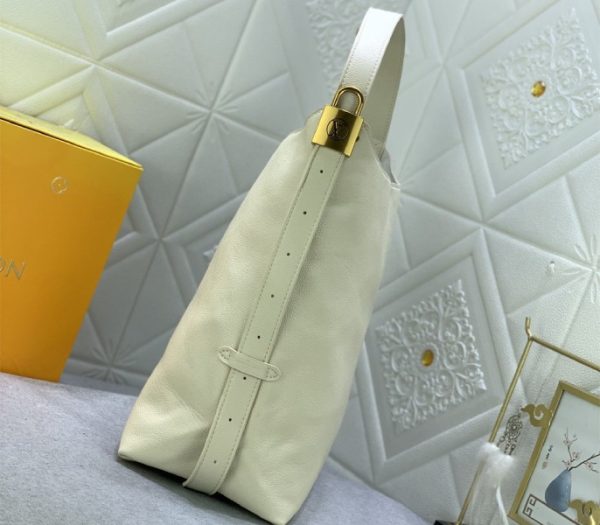 Replica Louis Vuitton Low Key MM Hobo In Quartz White - Image 3