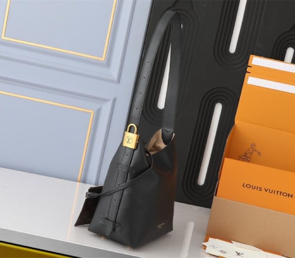 Replica Louis Vuitton Low Key PM Hobo In Black - Image 3