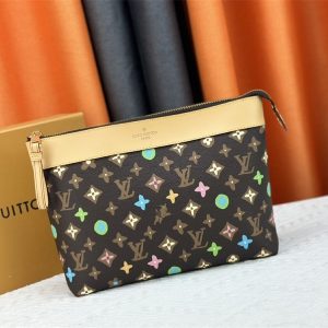 Louis Vuitton Monogram Craggy Voyage Souple Replica Pochette In Chocolate