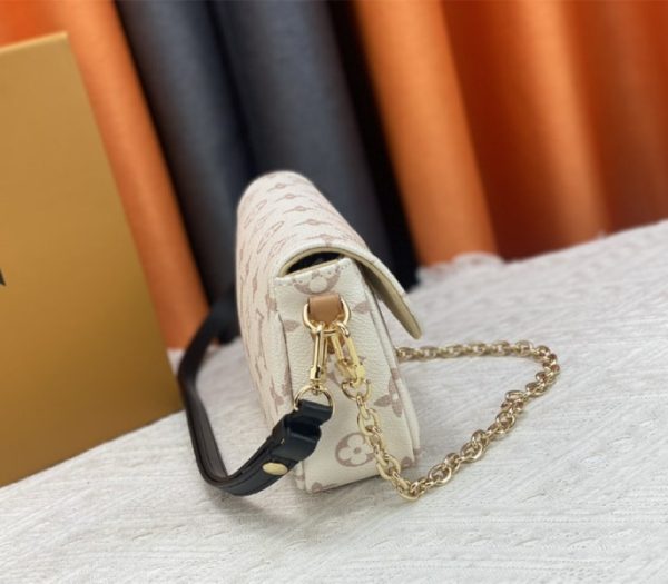 Replica Louis Vuitton Monogram Dune Canvas Ivy Wallet With Chain And Strap - Image 5