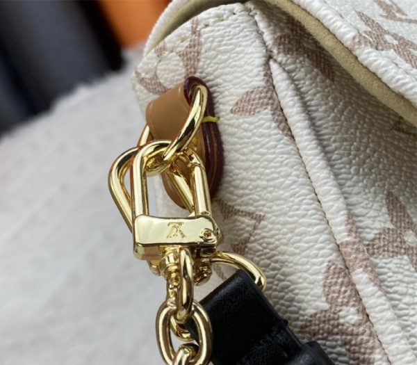 Replica Louis Vuitton Monogram Dune Canvas Ivy Wallet With Chain And Strap - Image 8