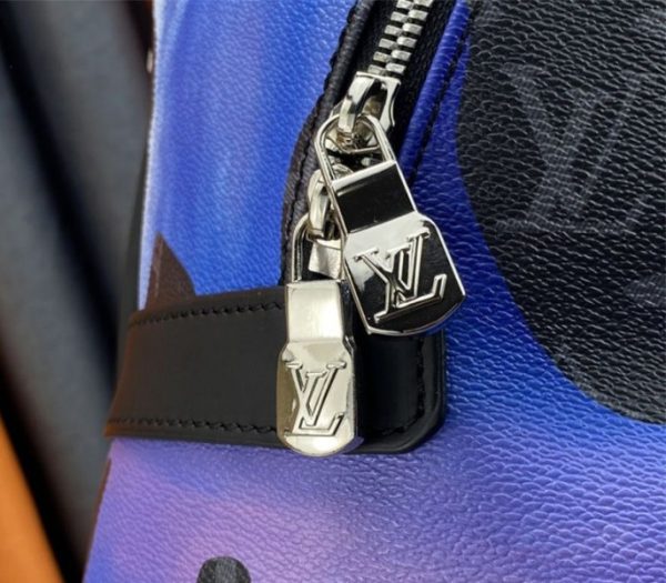 Replica Louis Vuitton Monogram Eclipse Discovery Backpack In Blue Sunrise - Image 8