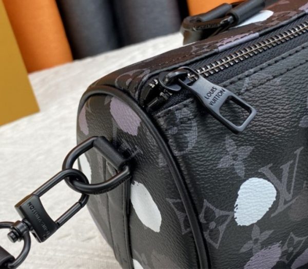 Replica Louis Vuitton X YK Monogram Eclipse Keepall 25 Bandouliere Travel Bag - Image 7