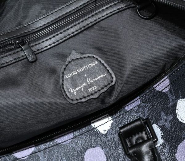 Replica Louis Vuitton X YK Monogram Eclipse Keepall 45 Bandouliere Travel Bag - Image 6