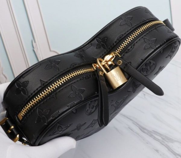 Replica Louis Vuitton Monogram Empreinte Game On Coeur Bag In Black - Image 4