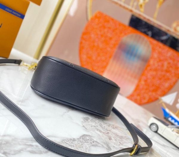 Replica Louis Vuitton Monogram Empreinte Leather Bagatelle Mini Hobo In Black - Image 4