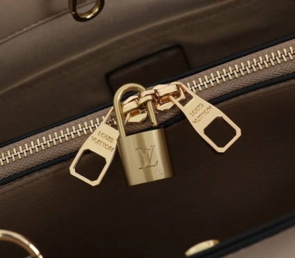Replica Louis Vuitton Monogram Empreinte Montaigne MM In Tourterelle Gray - Image 7