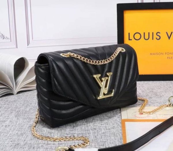 Replica Louis Vuitton New Wave Chain Bag In Black - Image 2