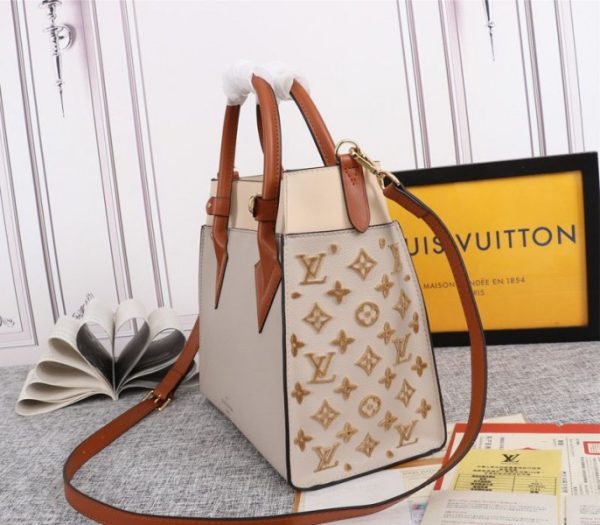 Replica Louis Vuitton On My Side MM Tote In Galet Gray - Image 4