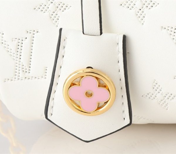 Replica Louis Vuitton Other Leathers Speedy Bandouliere 20 Handbag In Quartz White - Image 6
