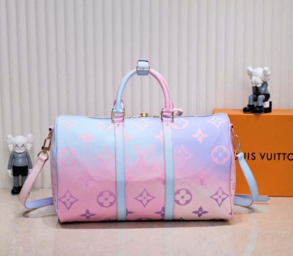 Replica Louis Vuitton Spring 2022 Keepall 45 Luggage In Sunrise Pastel - Image 3