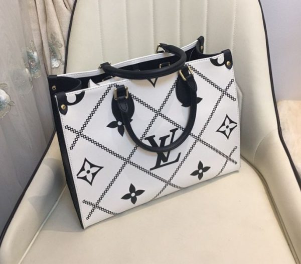 Replica Louis Vuitton Spring 2022 Monogram Empreinte Onthego MM Tote In Cream - Image 5