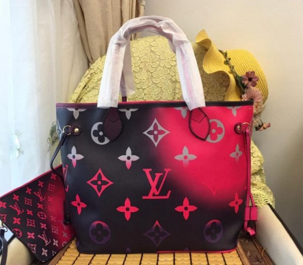 Replica Louis Vuitton Spring 2022 Neverfull MM Tote In Midnight Fuchsia