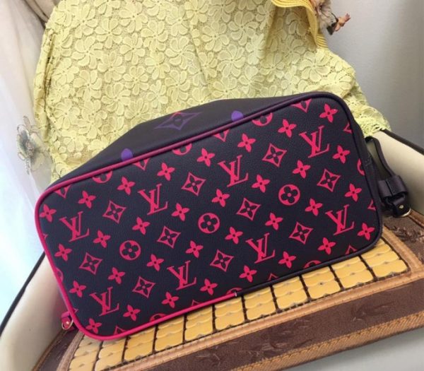 Replica Louis Vuitton Spring 2022 Neverfull MM Tote In Midnight Fuchsia - Image 9