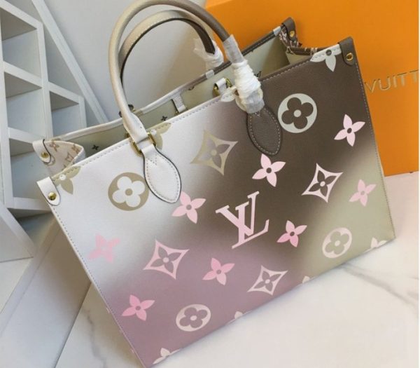 Replica Louis Vuitton Spring 2022 Onthego GM Tote In Sunset Kaki - Image 4
