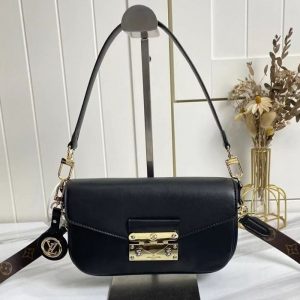 Replica Louis Vuitton Spring Summer 2022 Swing Bag In Black