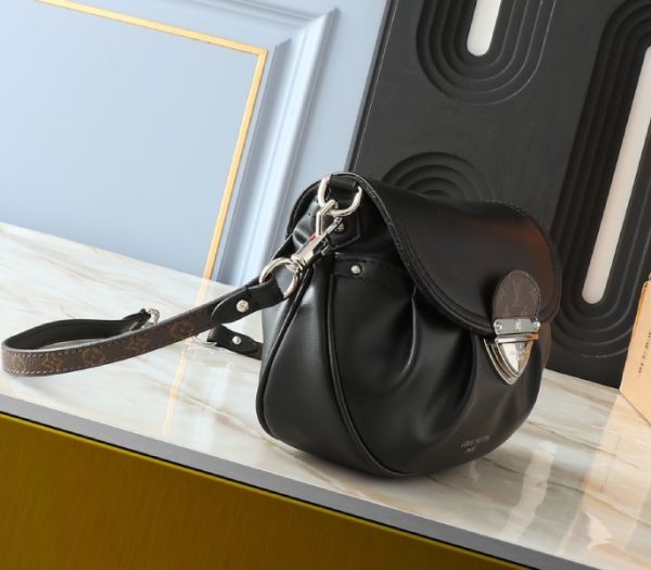 Replica Louis Vuitton Sunset Vibe Bag In Black - Image 2