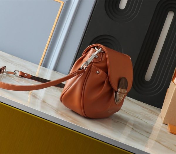 Replica Louis Vuitton Sunset Vibe Bag In Cognac Brown - Image 4