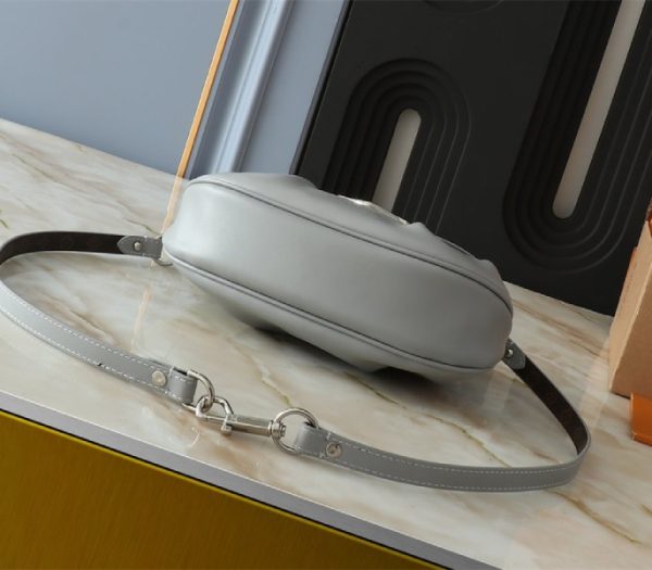 Replica Louis Vuitton Sunset Vibe Bag In Limestone Gray - Image 4