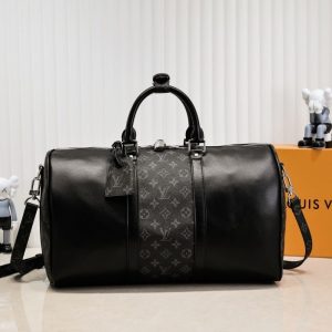 Replica Louis Vuitton Taiga Leather Keepall Bandouliere 50 Travel Bag In Black