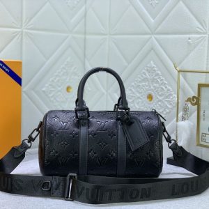 Replica Louis Vuitton Taurillon Monogram Leather Keepall Bandouliere 25 In Black