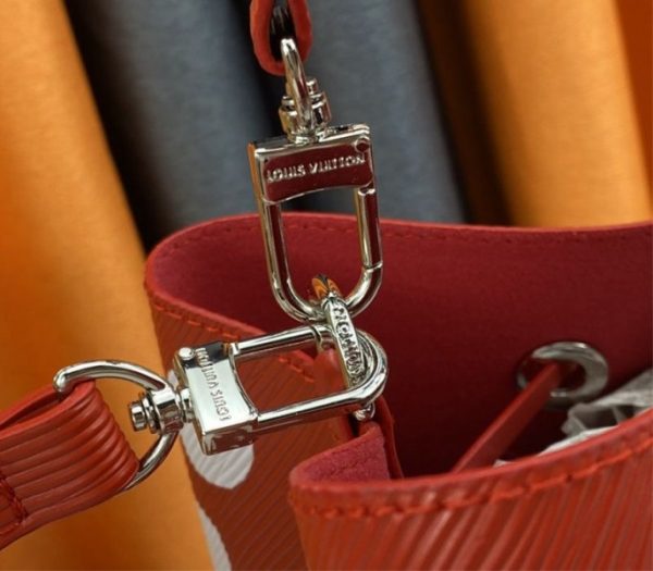 Replica Louis Vuitton X YK Epi Leather NeoNoe MM Red Bag In White Infinity Dots - Image 9