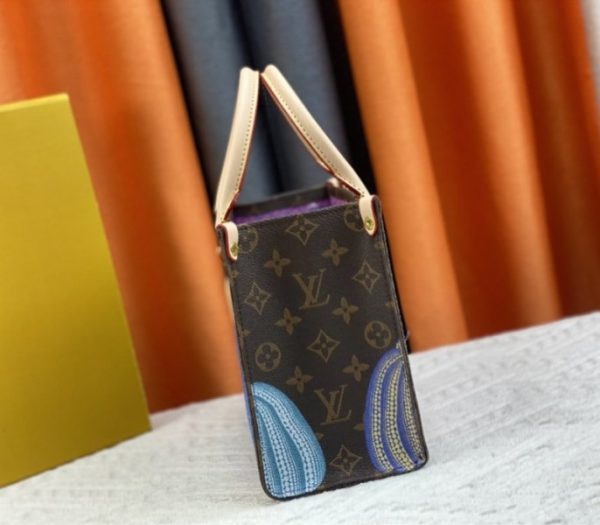 Replica Louis Vuitton X YK Monogram Canvas Onthego PM Tote In Pumpkin - Image 4